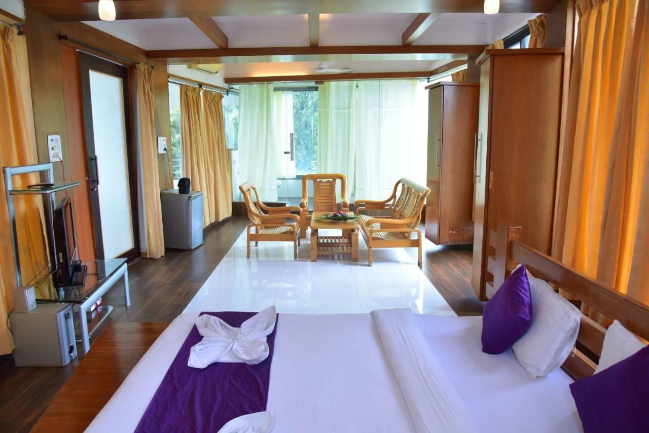 Palette - Spring Hills Resort Pirangut 外观 照片